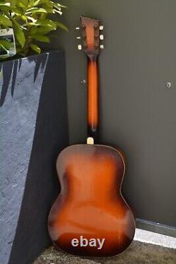 Vieille guitare Hoyer Mini Hoyer Archtop fabriquée en Allemagne