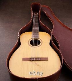 Vintage 1962 Goya G-10 Rare Classical Guitar Made In Sweden With Case